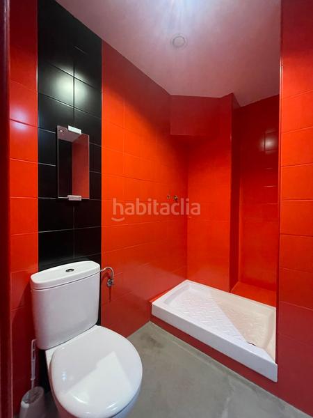 Foto ff90ea7f-8579-453c-a427-93f58d5af8cb. Local comercial a Zarautz