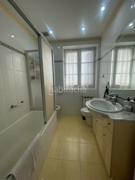 Foto fdfa50cf-4001-4c50-b397-9d1d6fc9adf6. Piso en Zarautz