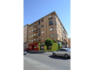 Parking coche en Calle albeniz 7. Garaje en venta en ciudad rodrigo