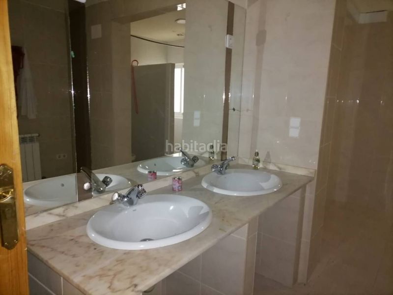 Foto d19ad9b3-a347-4331-b505-e9207ac87271. Edifici a calle cervantes 11 a Fuentes de Oñoro