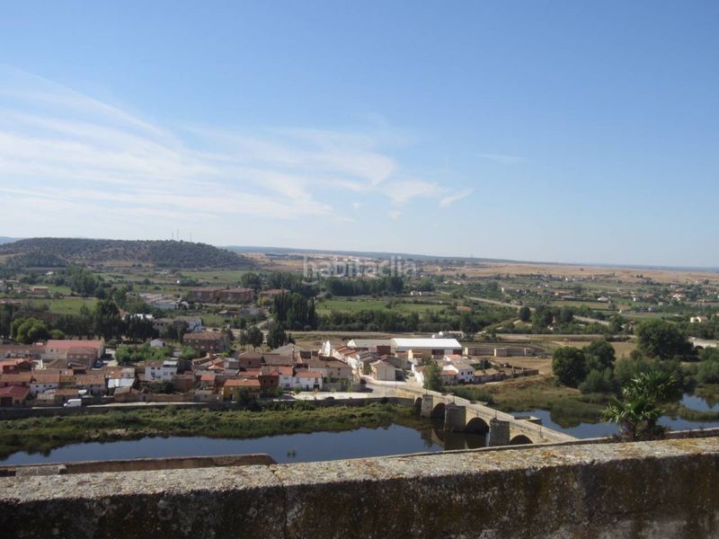Foto ce084331-6deb-4e40-b8e6-f8d2c96da03d. Edifici a Ciudad Rodrigo
