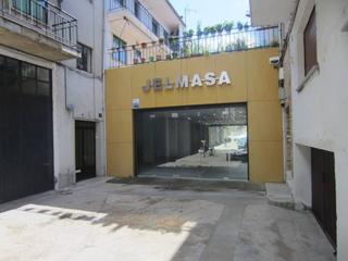 Local Comercial  Calle juan xxiii. Se venden locales -garajes de varios tamaños desde 27.000€ 48m2,