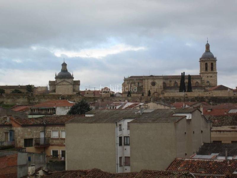 Foto 132d7707-d191-4432-aafc-25b510eb1ff8. Dúplex amb calefacció aparcament a Ciudad Rodrigo