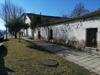 Wohngrundstück in Calle clemente velasco 64. Parcela en venta en ciudad rodrigo
