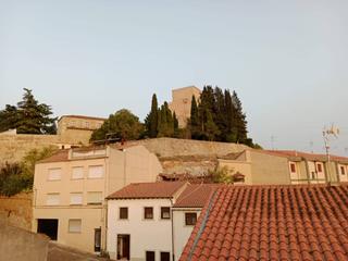 Casa  Santa agueda. Venta de chalet unifamiliar en ciudad rodrigo