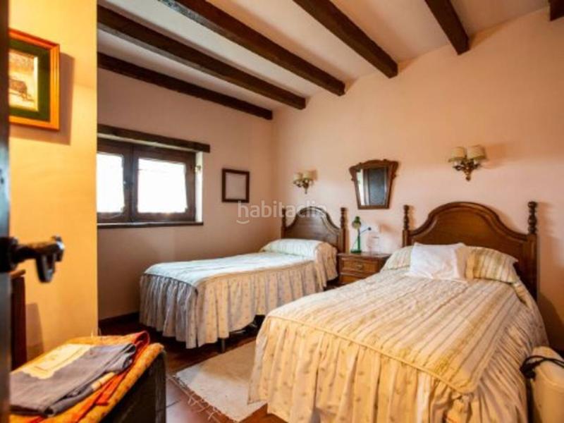 Foto f86b0d93-bc60-492b-9d72-470694eb7c06. Rural plot in Alameda de Gardón (La)