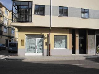 Local Comercial  Calle santa clara. Superf. 100 m², útil 95 m², accesibilidad, aislantes, tipo de ne