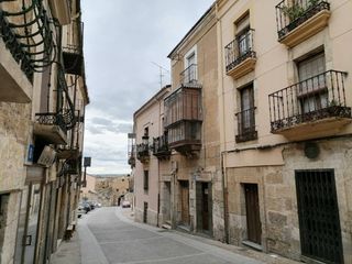 Gebäude in Calle colada 16. Edificio en venta en ciudad rodrigo