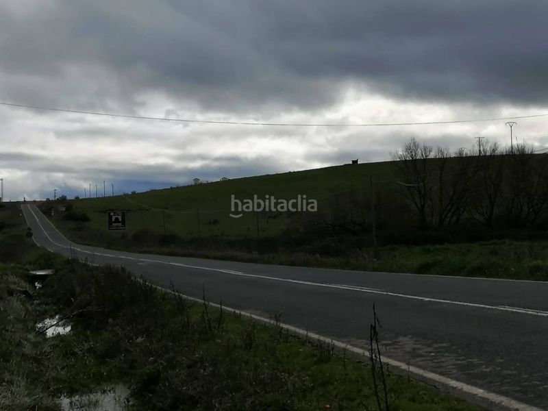 Foto f8aeedf1-3bfb-4688-a828-eaa46926fd26. Finca rústica a Ciudad Rodrigo
