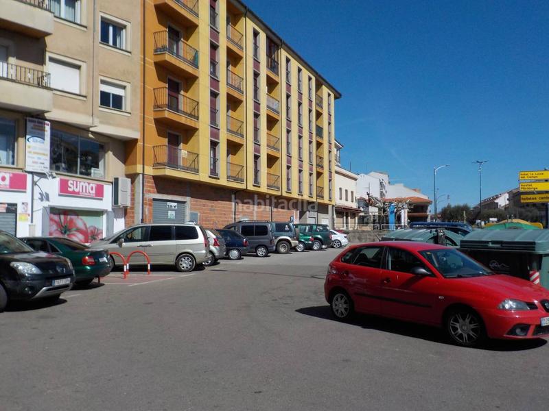 Foto 191ff3f3-0018-44b1-a471-3a360fd3ee1d. Affitto locale commerciale in carretera n-620 12b in Ciudad Rodrigo