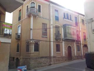 Edifici a Calle enrique zarandieta 2. Edificio en venta en ciudad rodrigo