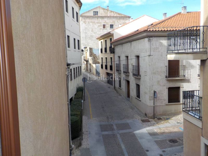 Foto 2d626076-29d1-4e83-9ef6-860426b654a1. Edifici a calle enrique zarandieta 1 a Ciudad Rodrigo