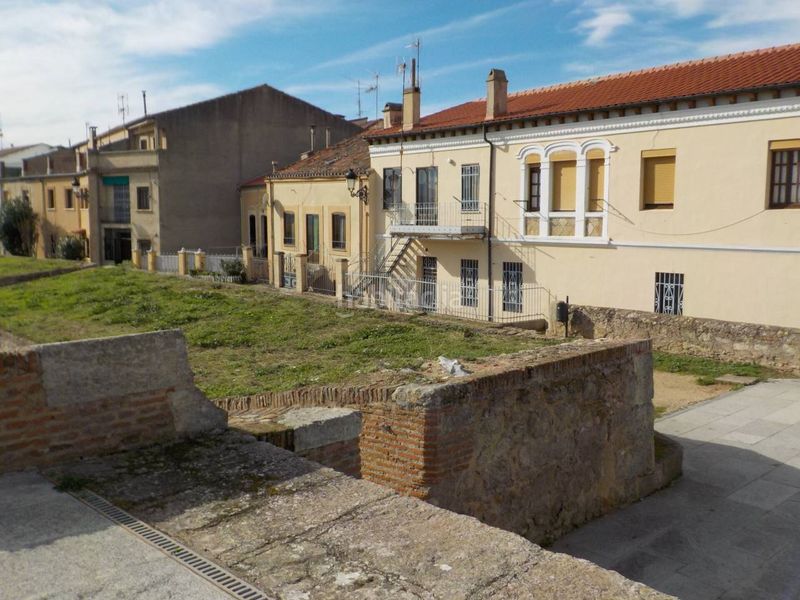 Foto 4faea1ba-5150-4155-b2fd-60fee938c303. Edifici a calle enrique zarandieta 1 a Ciudad Rodrigo