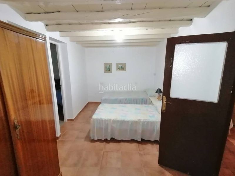 Foto a1a7d0c4-ef1b-4329-a5a7-a69045caadfb. Casa adossada a calle parroco 2 a Bodón (El)