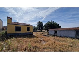Landgut in Ciudad Rodrigo. Venta de terreno en ciudad rodrigo