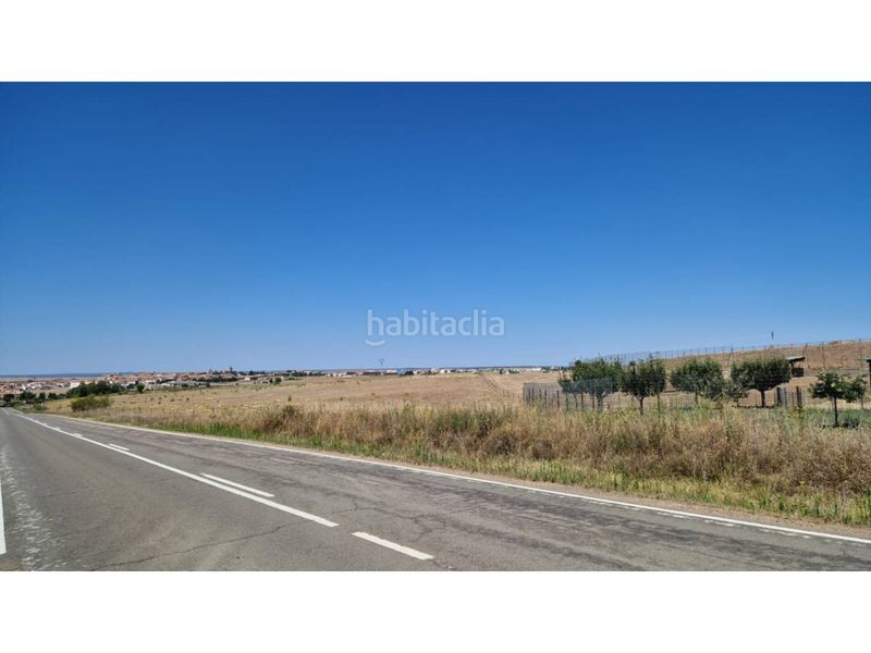 Foto f17da789-711d-468b-acf1-0541dd29c312. Finca rústica a Ciudad Rodrigo