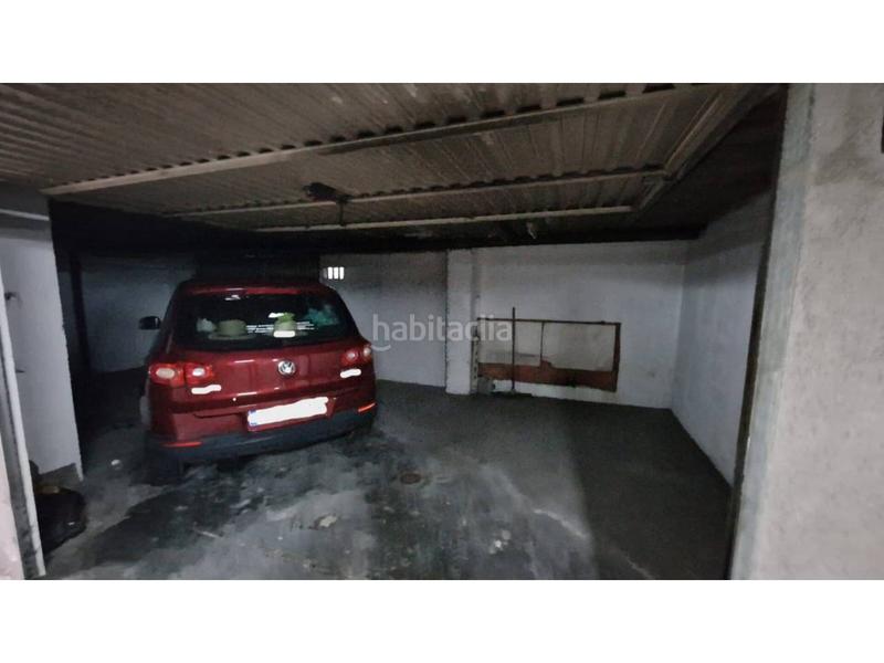 Foto e8be84e6-41cd-4199-b404-0ac004f97464. Aparcament cotxe a badajoz 15 a Ciudad Rodrigo