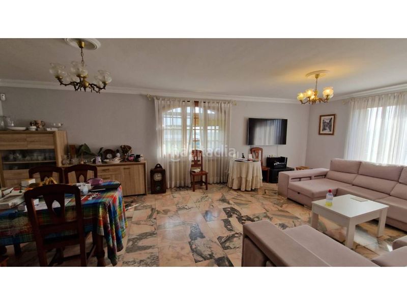 Foto 9e033140-5eba-48c2-86df-b5ae18637107. Country house with heating parking pool in Ciudad Rodrigo