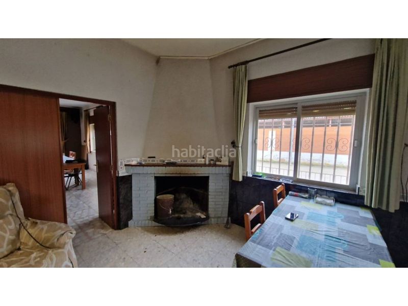 Foto 49064d00-3463-4664-8e54-3653abdfecf4. Edifici a calle extramuros 19 a Gallegos de Argañán