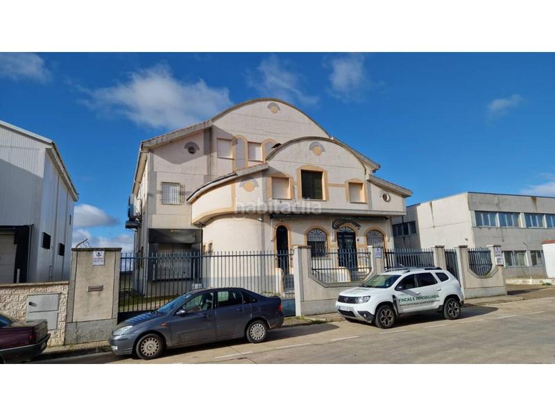 Foto d81e745a-e438-478f-b2a6-3b797003a0d9. Edificio in Ciudad Rodrigo