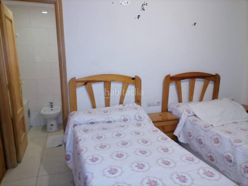 Foto 54d0d8af-f153-49c1-a008-9d33e3126f28. Édifice dans constitucion 4 dans Fuentes de Oñoro