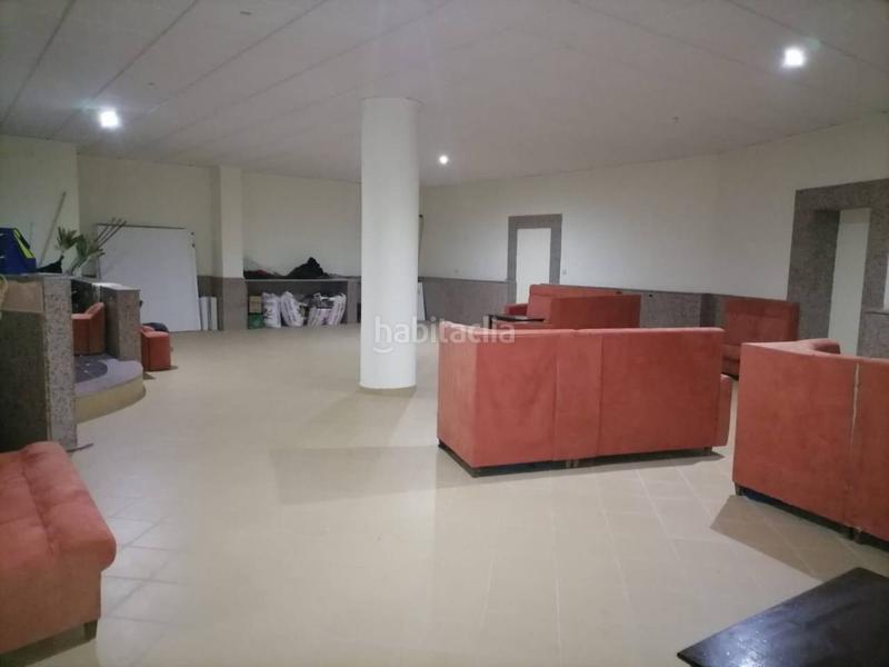 Foto a8d1e8ad-81ca-4547-a85d-6d85d37c3473. Édifice dans constitucion 4 dans Fuentes de Oñoro