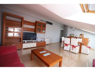 Appartamento in Calle zamora 4. Piso seminuevo