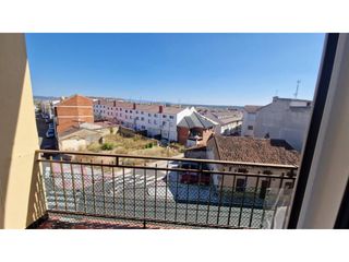 Appartamento  Avenida béjar. Venta de un piso en ciudad rodrigo