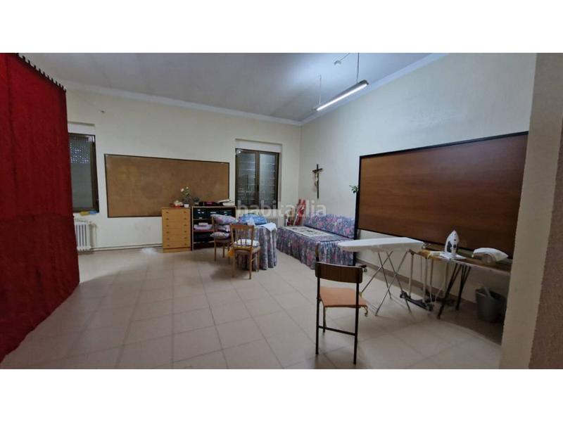Foto b6b9e439-32b4-4877-afa1-923de47a8873. Edificio in Ciudad Rodrigo