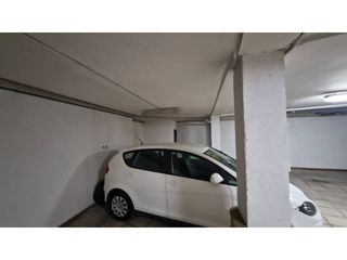 Parking coche en Calle velayos 2. Venta de plazas de garaje en ciudad rodrigo