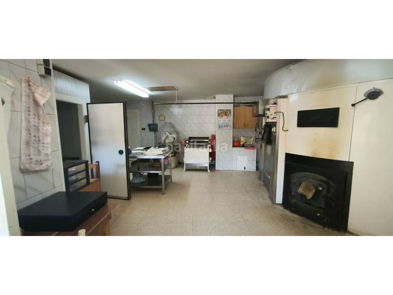Foto 2bb0e5b2-ff62-4c36-9ab1-52b65cdeb992. Local comercial a Morasverdes