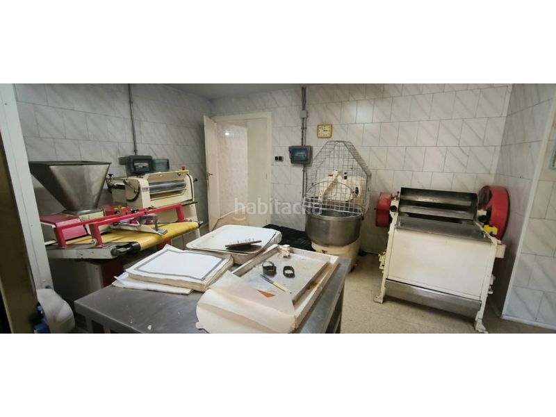 Foto d4b21e67-a80c-490d-9144-0ed1e9606671. Local comercial a Morasverdes