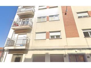 Appartement à Barrio Blanco. Piso para cesión de remate.