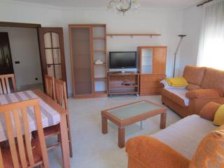 Miete Etagenwohnung  Sanchez arjona. Piso en alquiler