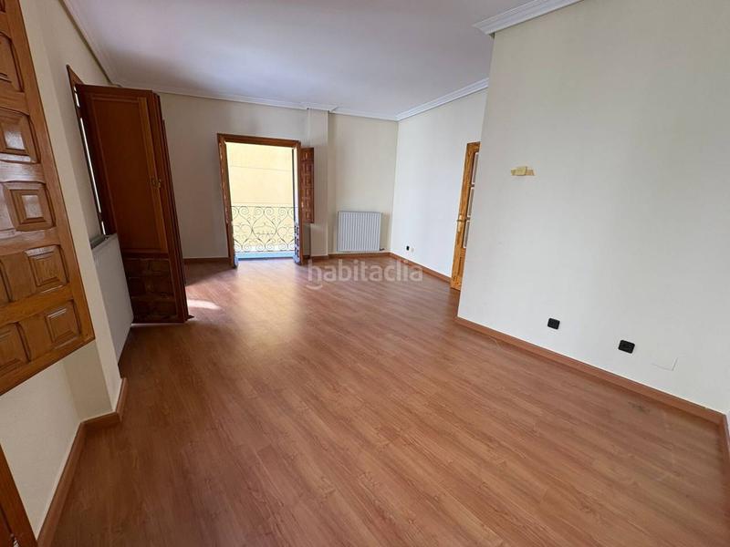 Foto 14a33bb3-0361-4d34-85e1-4ddca40f390d. Apartament amb calefacció a Ciudad Rodrigo