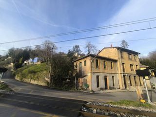 Piso  Calle el punticu. Venta de piso a reformar en la felguera, langreo