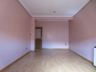 Appartement  Calle reino de castilla. Piso en venta