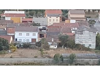 Solar industrial  Calle del rio. Parcela urbana en venta