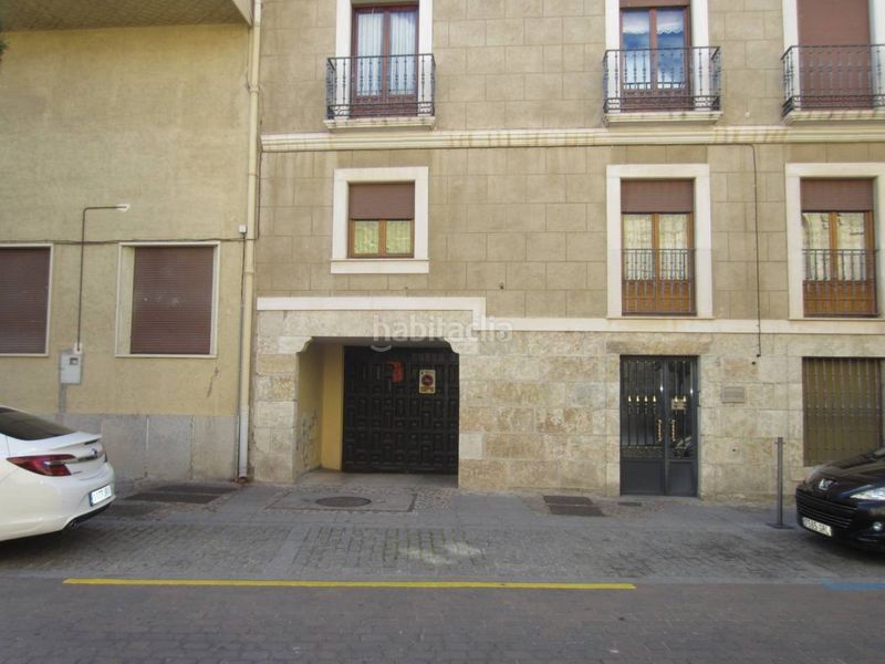 Foto 04e126bc-a4d3-42d6-8cd1-49779b72f237. Aparcament cotxe a Ciudad Rodrigo