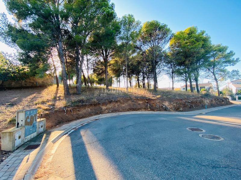 Foto 5f607afe-20c5-403f-9435-d86f55deb63d. Terreno residenziale in plaça hostalets urb b1 residenc 9p in Llers