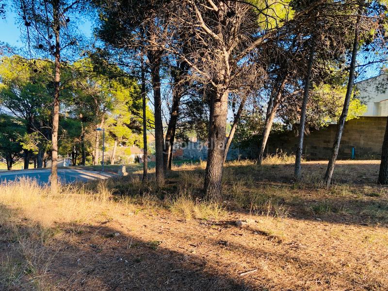 Foto cfc350af-b88e-4d2a-aaa8-7115e296fbb8. Terreno residenziale in plaça hostalets urb b1 residenc 9p in Llers