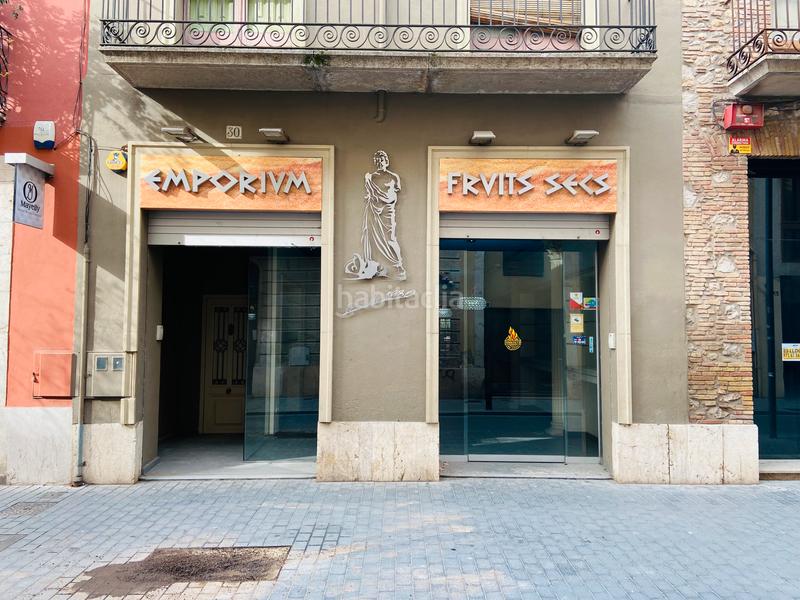 Foto 3a0164bd-d253-43db-bb74-837b0de74f87. Affitto locale commerciale in carrer sant pau 32 in Figueres