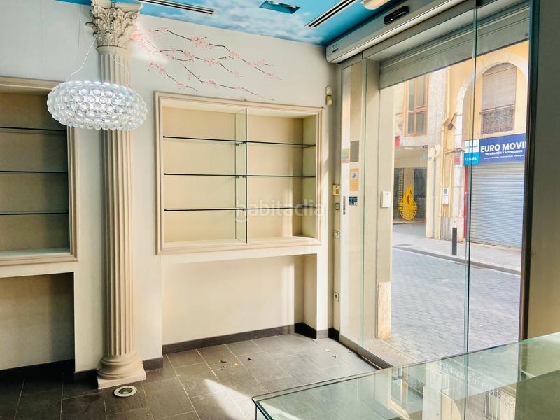Foto f7ba1c03-6b92-46a1-9258-634799f7f1e4. Affitto locale commerciale in carrer sant pau 32 in Figueres