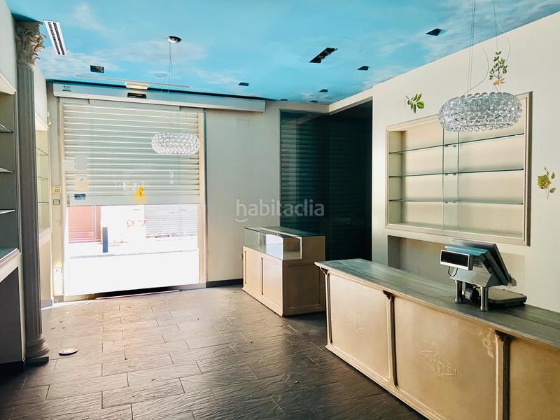 Foto 54936b88-ccd1-426e-a43c-06df3d2a297e. Lloguer local comercial a carrer sant pau 32 a Centre Figueres