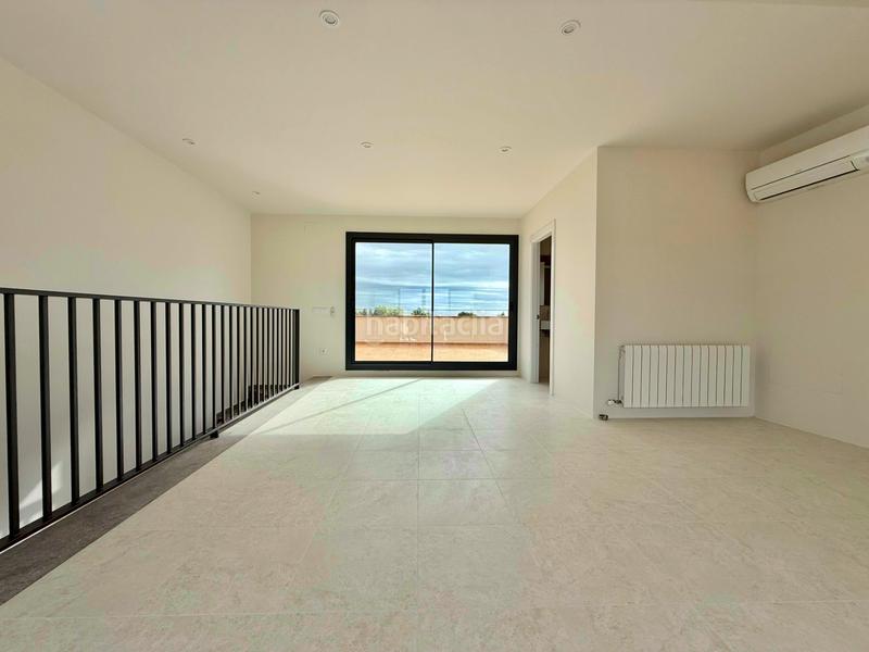 Foto 5a6c73f4-8a5e-4e17-a94e-6079883c5555. Casa bifamiliare con riscaldamento parcheggio in Riumors