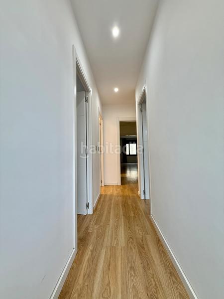 Foto 00d2fac6-4646-4333-9001-2e70e1805fba. Masia amb xemeneia calefacció aparcament a Borrassà