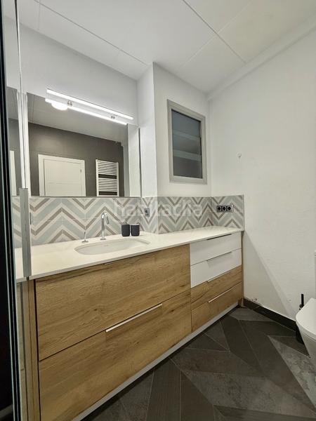 Foto 67c1ceb5-ea4c-488a-be16-bf72e1d1d7b5. Masia amb xemeneia calefacció aparcament a Borrassà