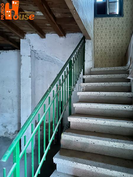 Foto 24c40934-dad8-420e-8748-aabb0ec86e51. Casa amb aparcament a Palazuelos de Eresma