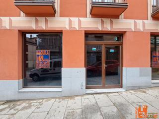 Lloguer Local Comercial  Calle valenciana. Local en alquiler en el centro de san ildefonso