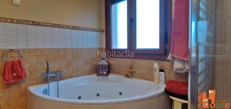 Foto 28cdfedd-a720-4557-ad09-df56b2ba2955. Chalet with heating in San Ildefonso